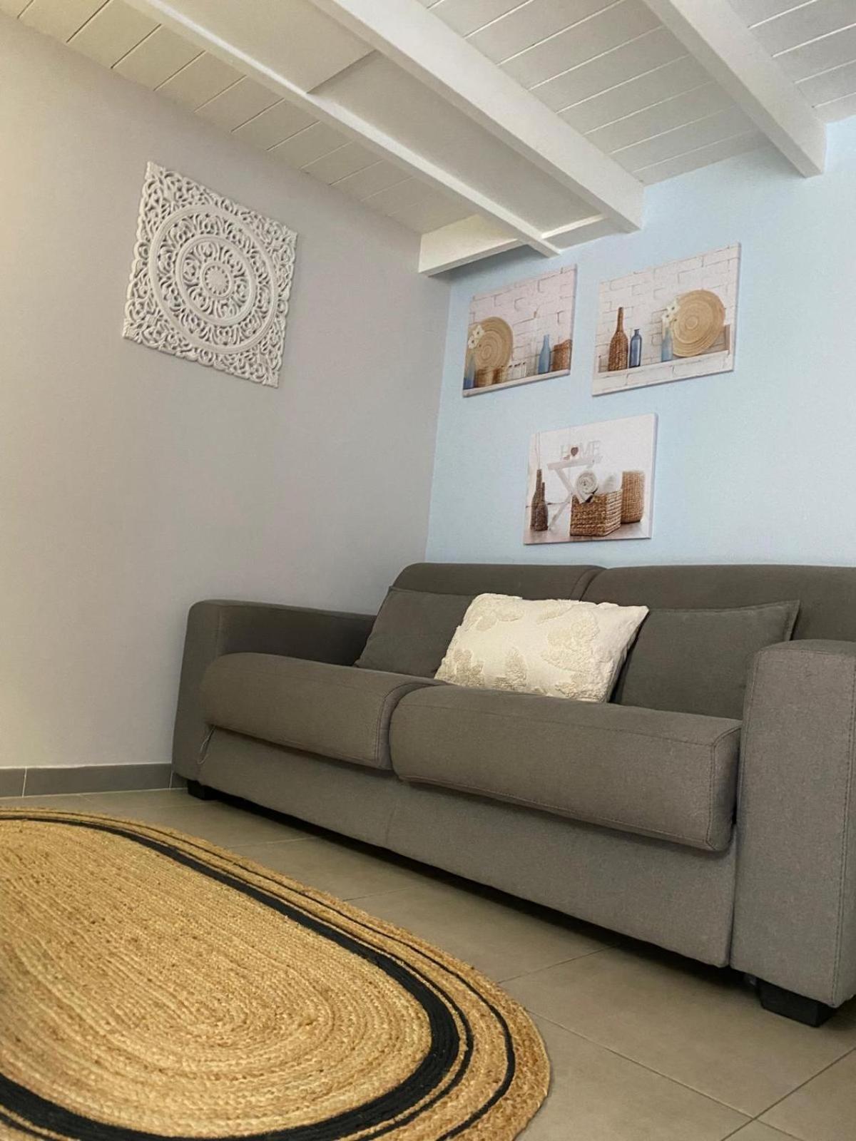 La Dimora Del Viaggiatore Luxury Apartments Mazara del Vallo Bagian luar foto