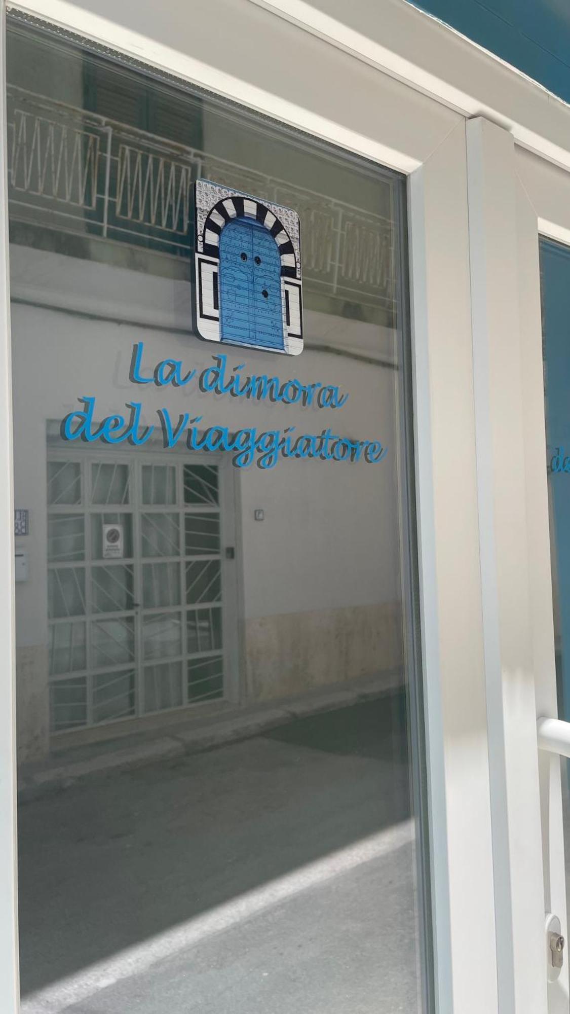 La Dimora Del Viaggiatore Luxury Apartments Mazara del Vallo Bagian luar foto