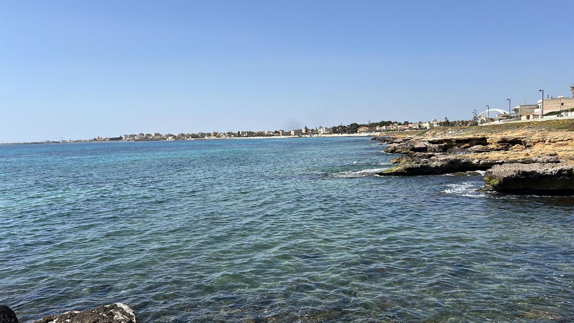 La Dimora Del Viaggiatore Luxury Apartments Mazara del Vallo Bagian luar foto